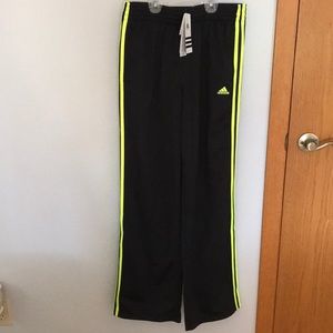 NWT, Adidas Women’s Medium Athletic Pants